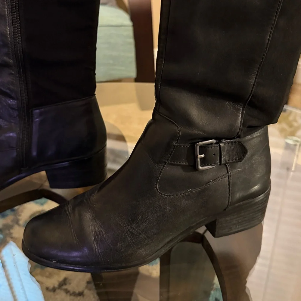 Tahari Kent Leather Tall Black Buckle Riding Equestrian Boots size 8.5‎